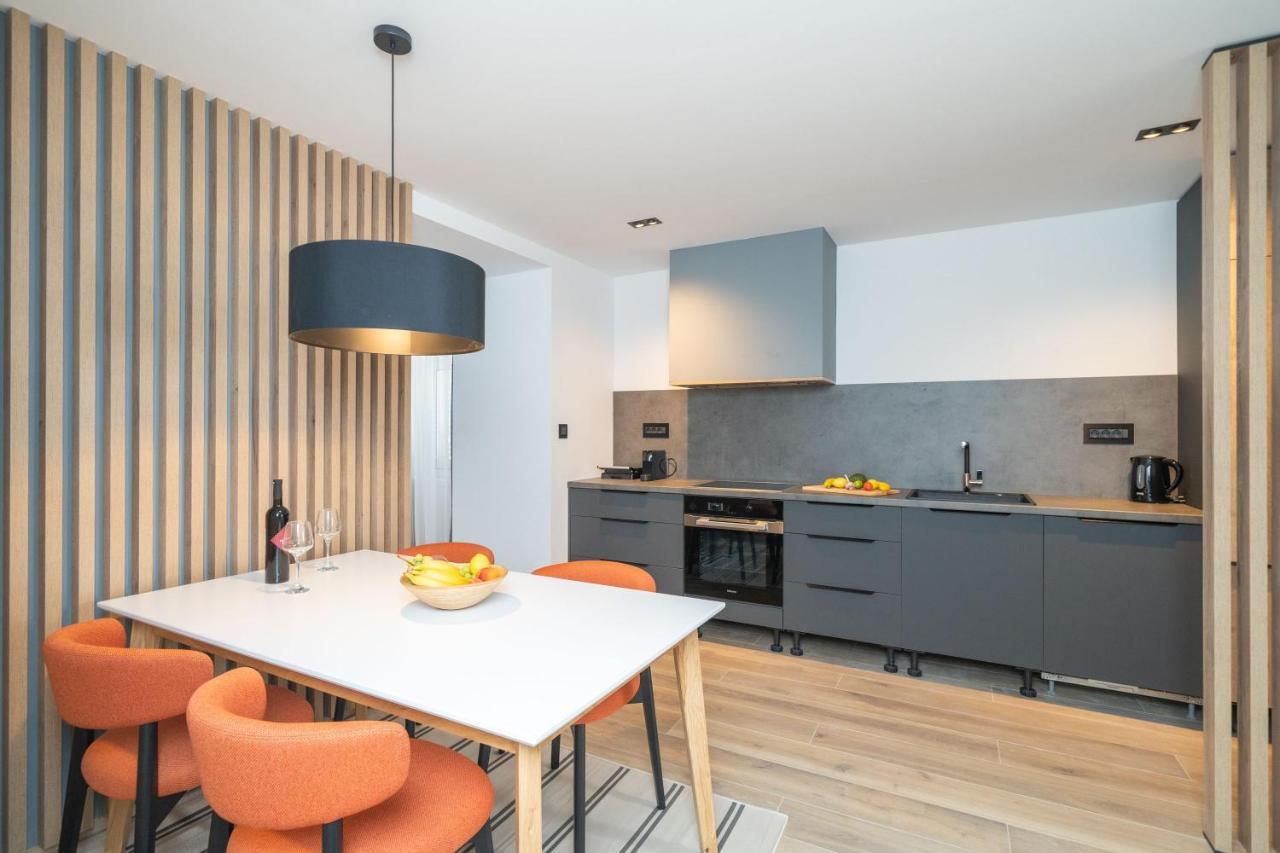 Royale Apartment
